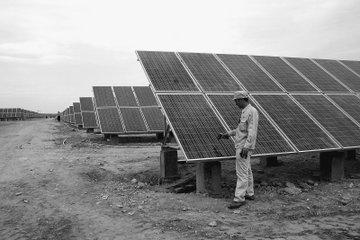 太陽能發電成本的急劇下降 技術、市場與政策的合力